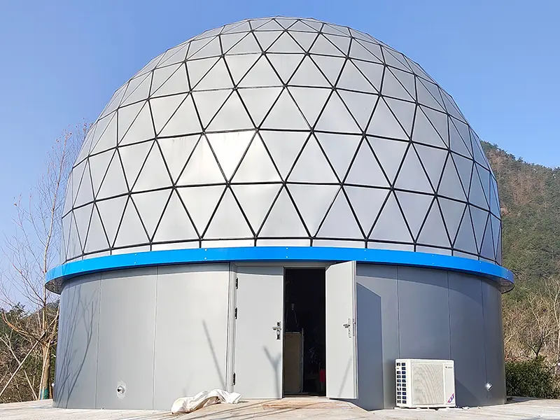 Projects-for-Planetariums-and-Dome-Cinemas136zu
